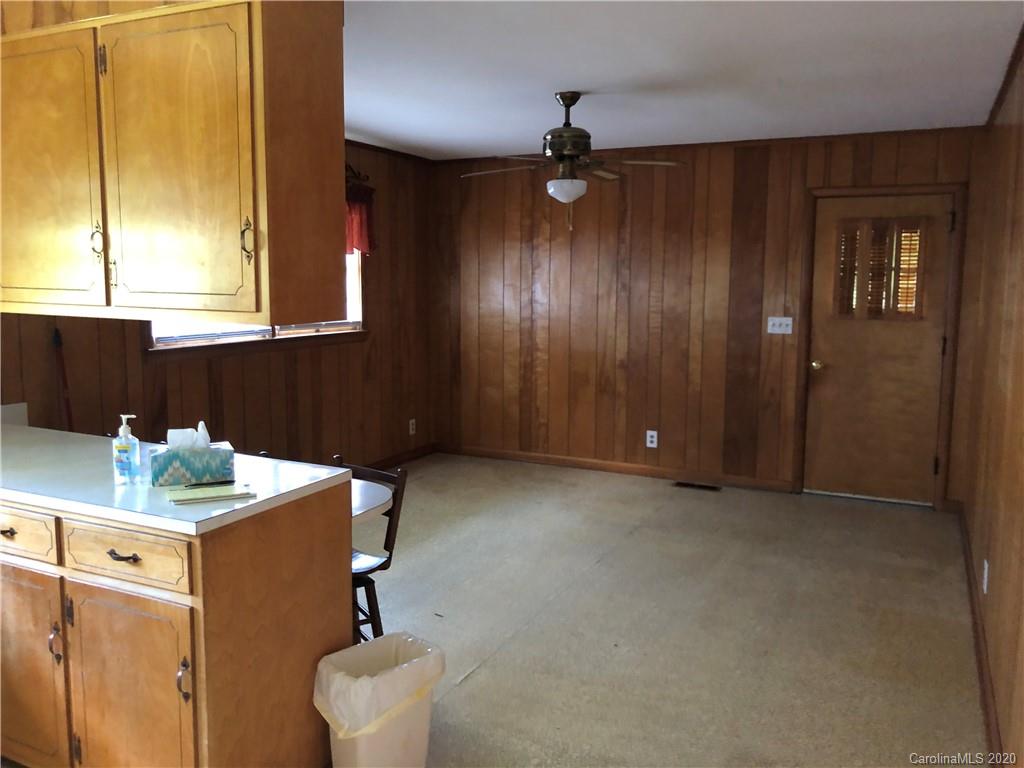 1881 Zion Road Morganton, NC 28655 - Photo 6 of 19 Gallery Image 6