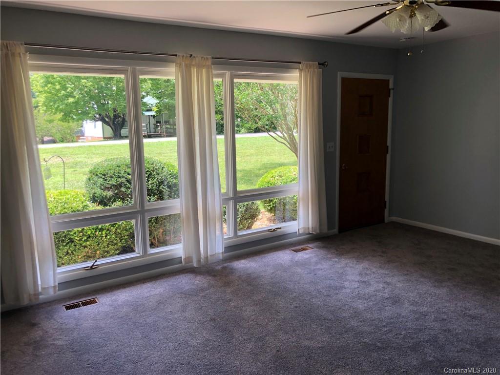 1881 Zion Road Morganton, NC 28655 - Photo 9 of 19 Gallery Image 9