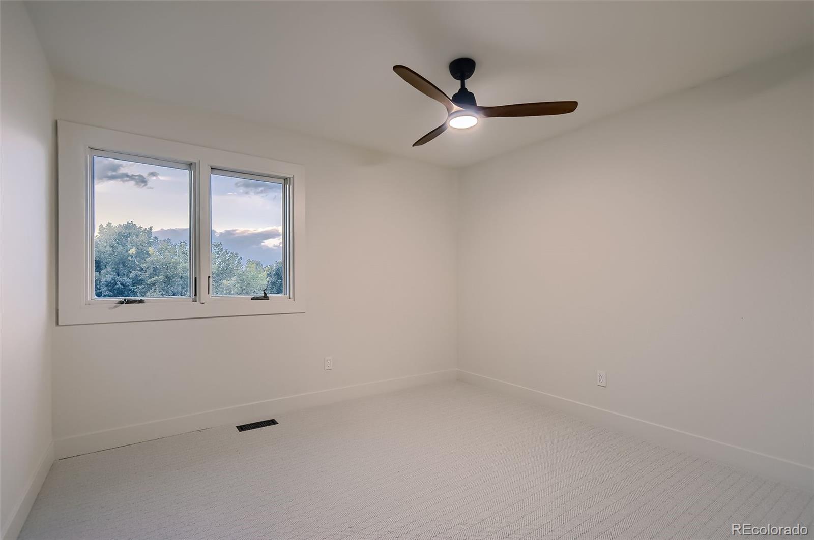 7635 South Cook Way Centennial, CO 80122 - Photo 19 of 28