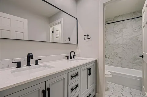 $1,050,000 | 7635 South Cook Way, Centennial, CO 80122