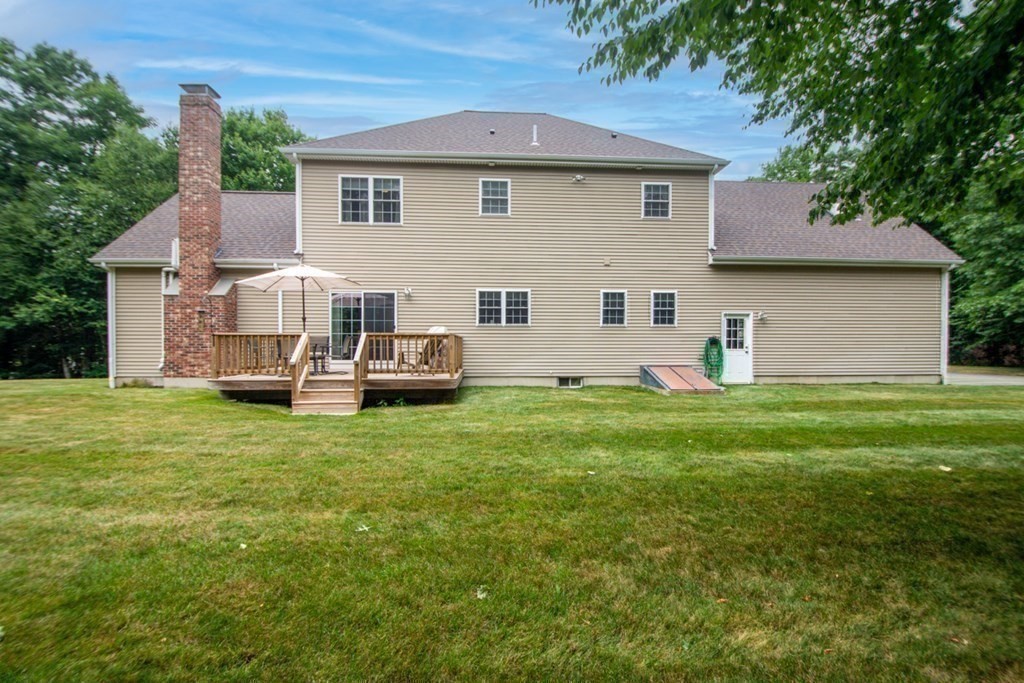 68 Old Farm Road Douglas, MA 01516 - Photo 30 of 33 Gallery Image 30