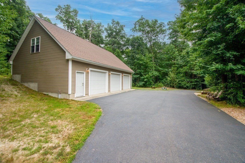 68 Old Farm Road Douglas, MA 01516 - Photo 31 of 33 Gallery Image 31