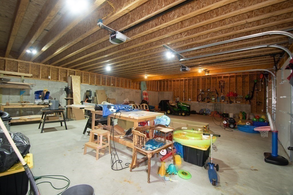 68 Old Farm Road Douglas, MA 01516 - Photo 32 of 33 Gallery Image 32