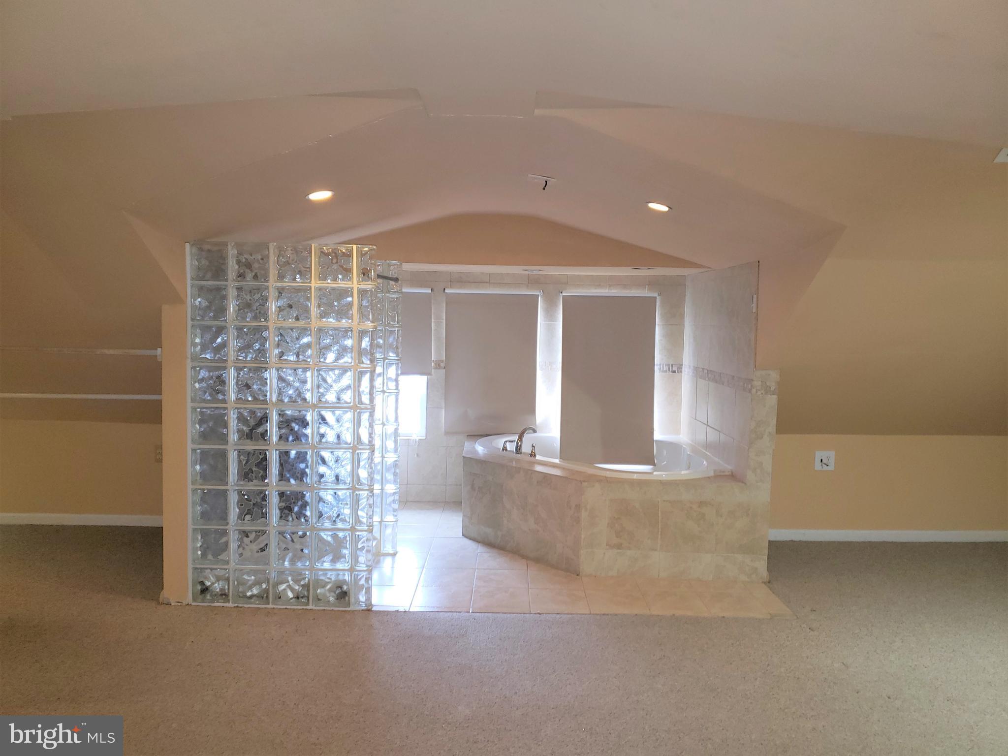 11709 Piscataway Road Clinton, MD 20735 - Photo 14 of 31 Gallery Image 14