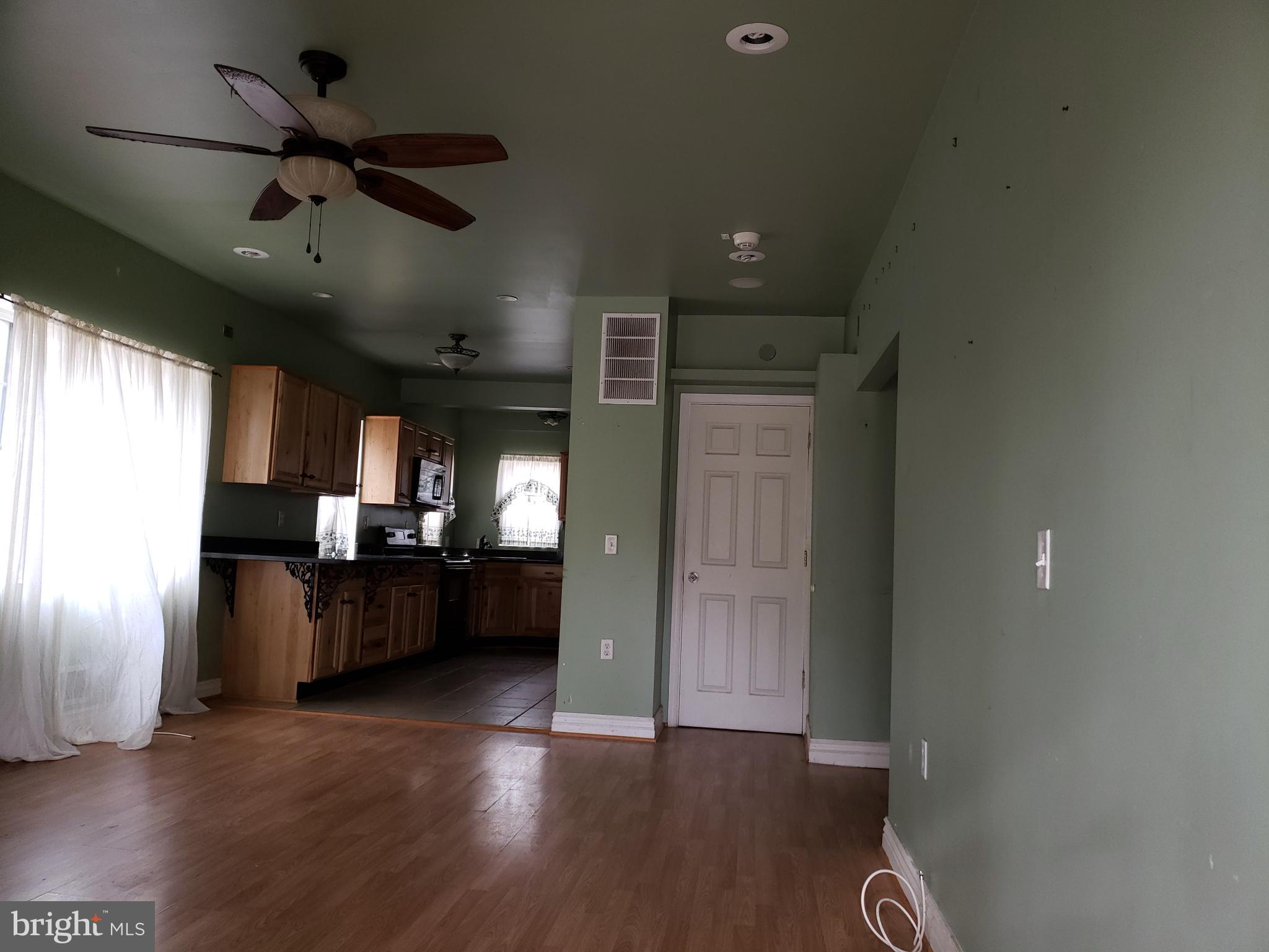 11709 Piscataway Road Clinton, MD 20735 - Photo 27 of 31 Gallery Image 27