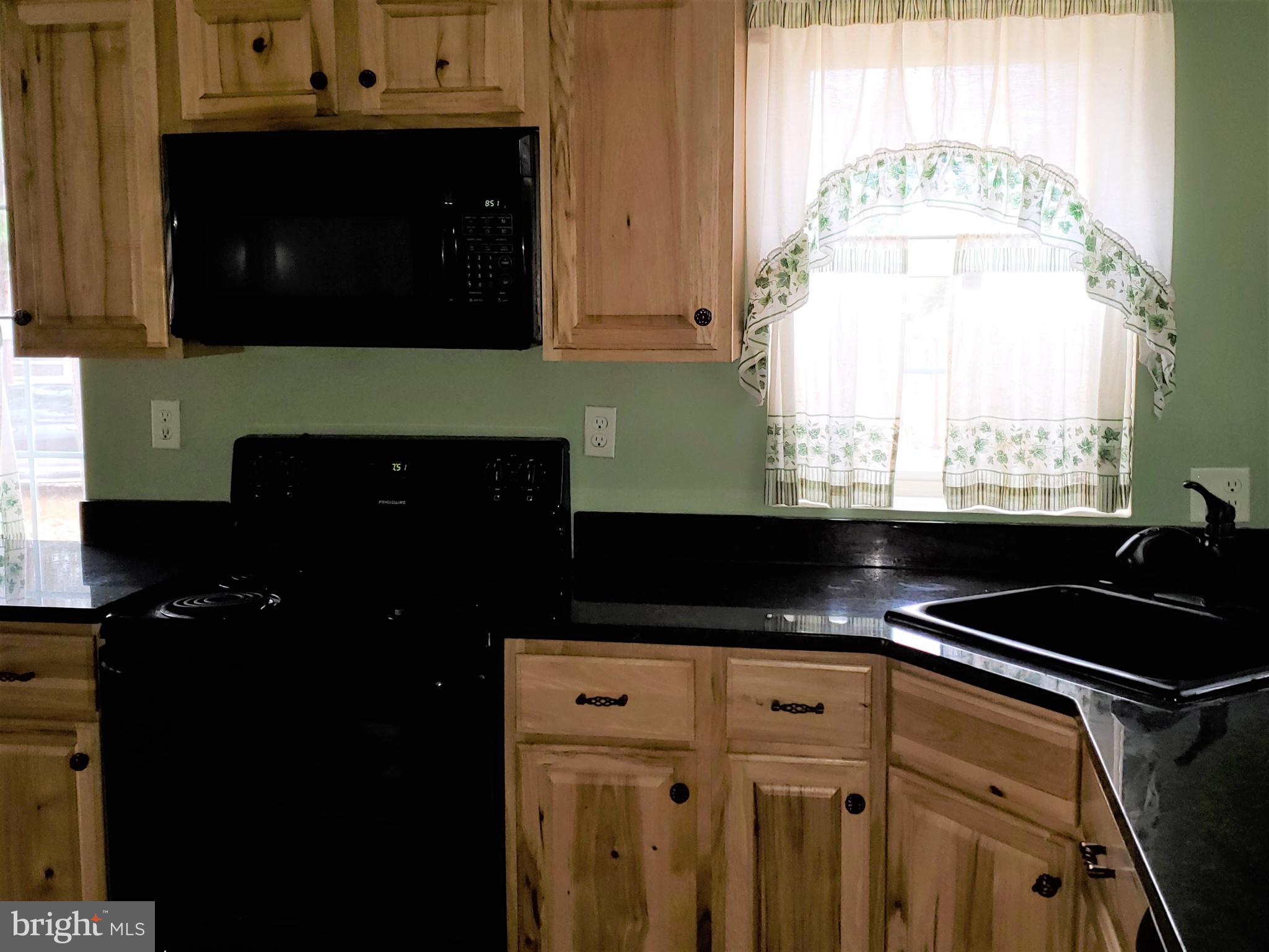 11709 Piscataway Road Clinton, MD 20735 - Photo 7 of 31 Gallery Image 7
