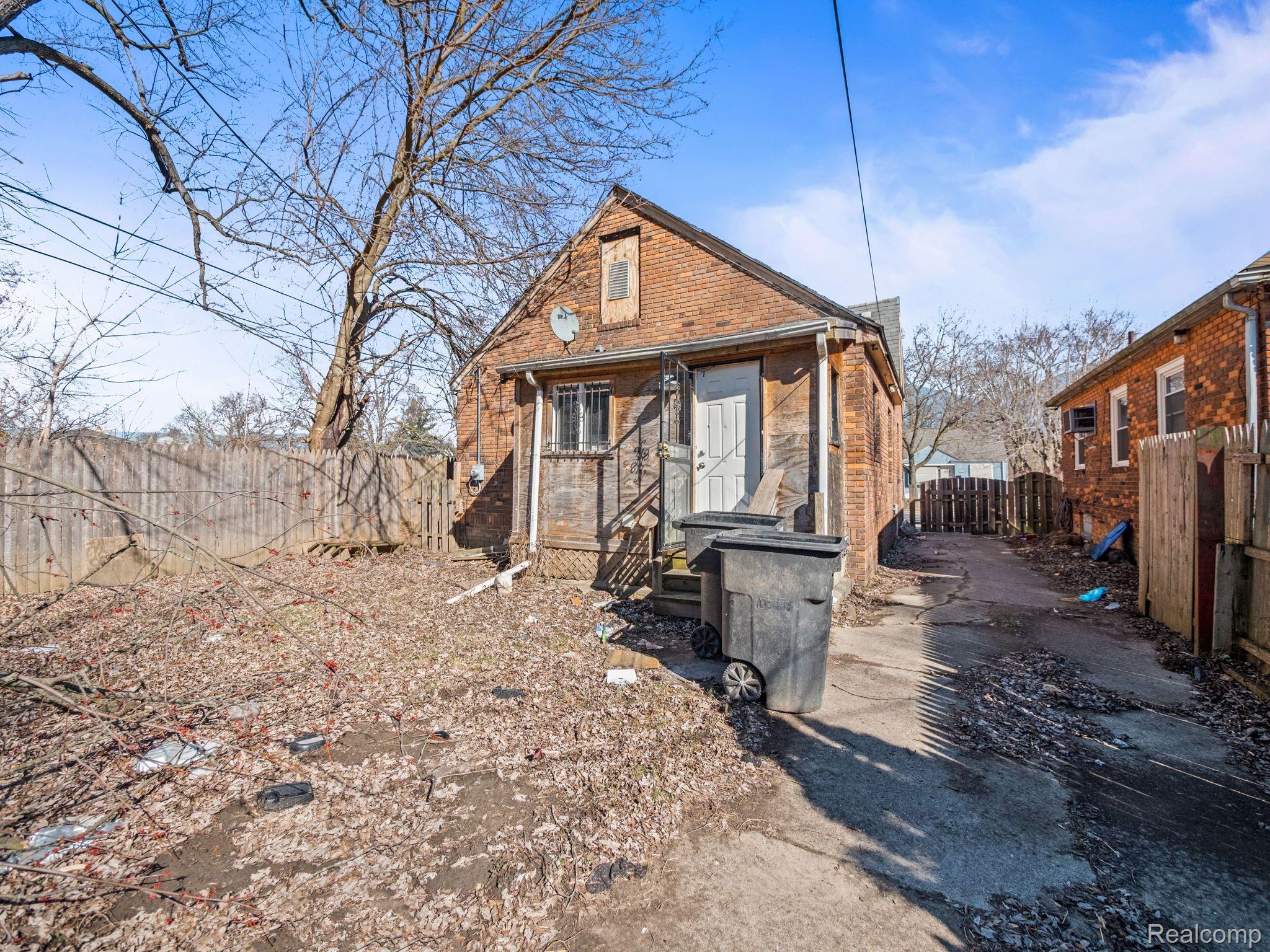 15439 Burt Road Detroit, MI 48223 - Photo 20 of 27 Gallery Image 20
