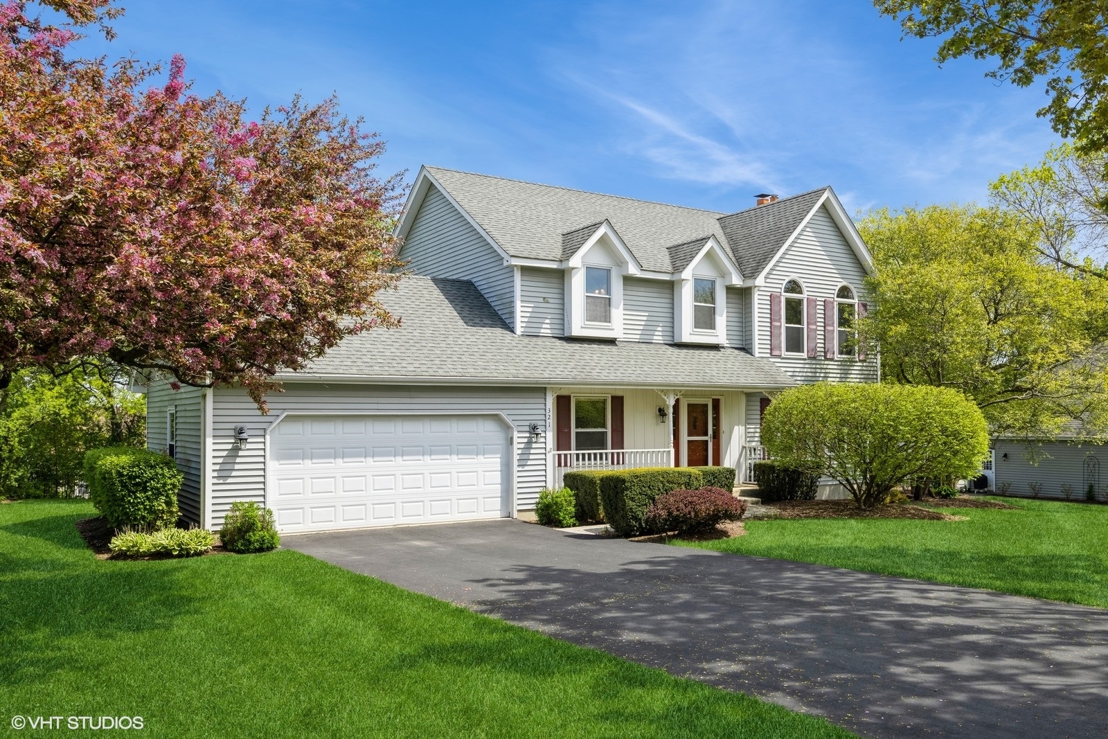 321 Greens View Drive Algonquin, IL 60102 - Photo 2 of 30