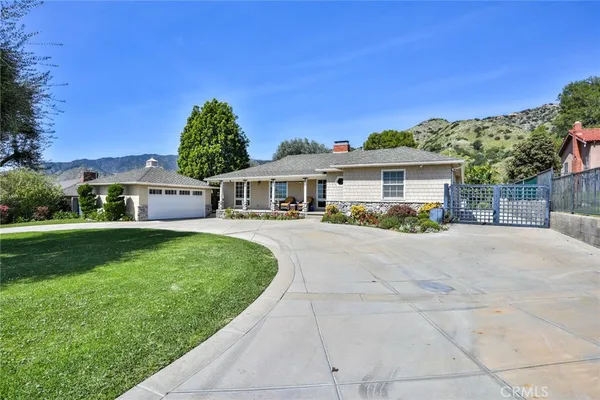 $1,450,000 | 579 East Sierra Madre Avenue, Azusa, CA 91702
