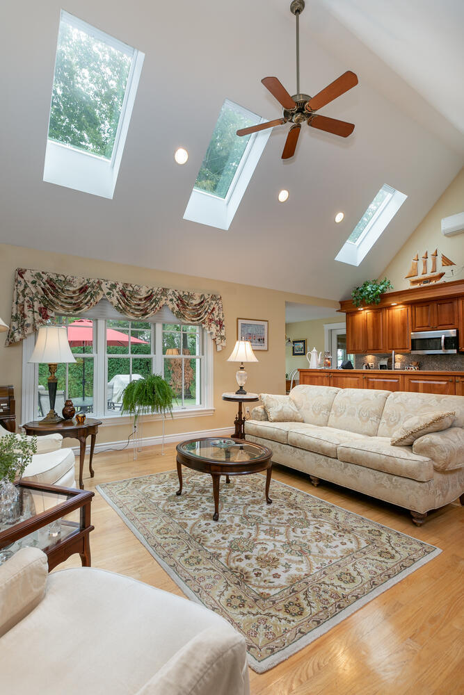 34 Landing Road Saco, ME 04072 - Photo 5 of 53 Living Room