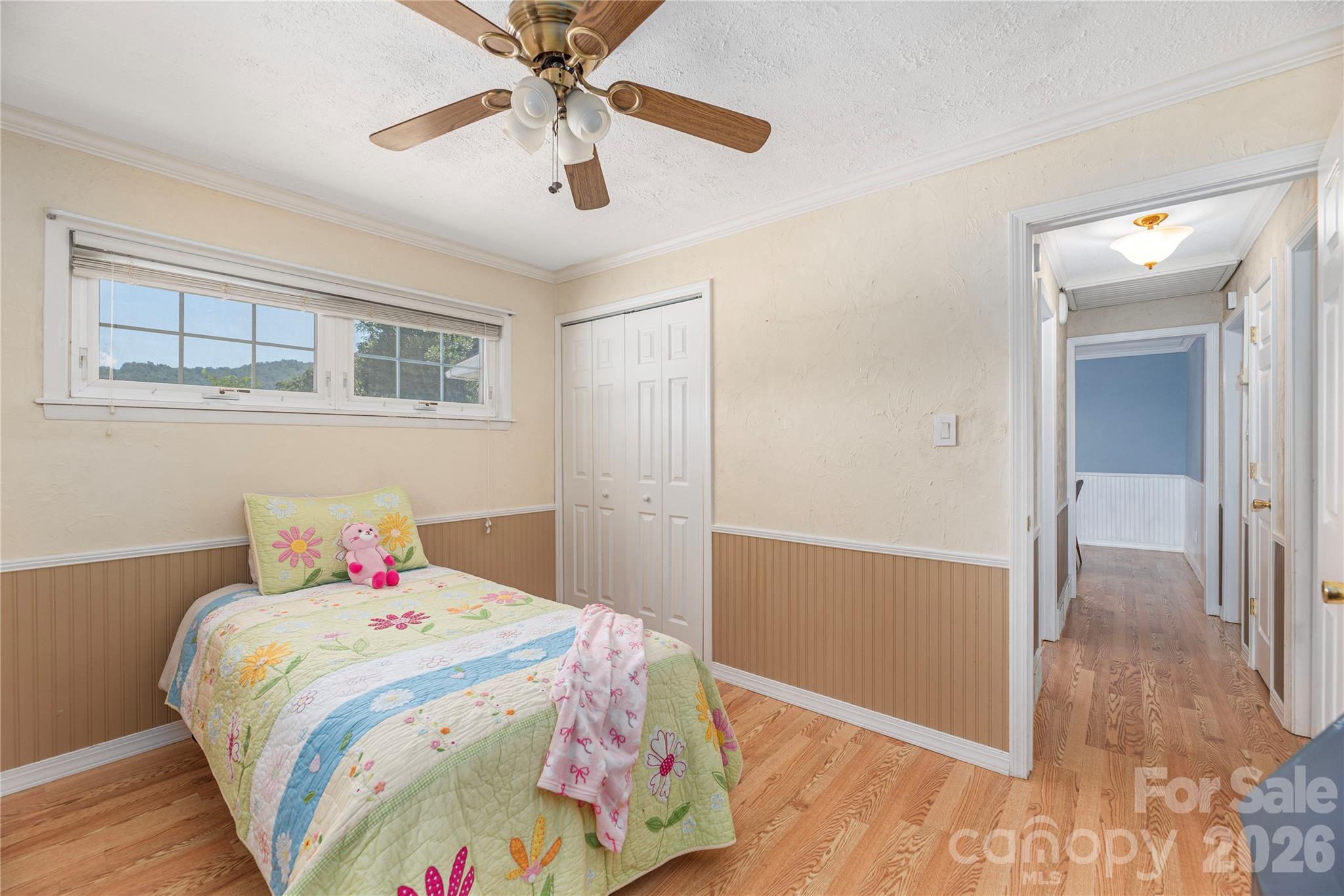 881 Mulberry Street Clyde, NC 28721 - Photo 16 of 29