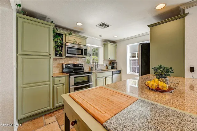 $469,000 | 4201 North 19th Street, Phoenix, AZ 85016