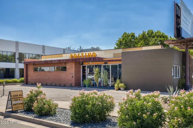 $469,000 | 4201 North 19th Street, Phoenix, AZ 85016