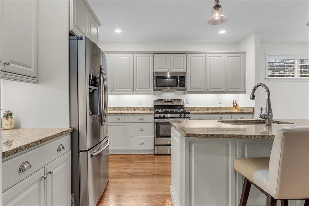17 Barretts Road, Unit 17 Hudson, MA 01749 - Photo 12 of 42 Gallery Image 12