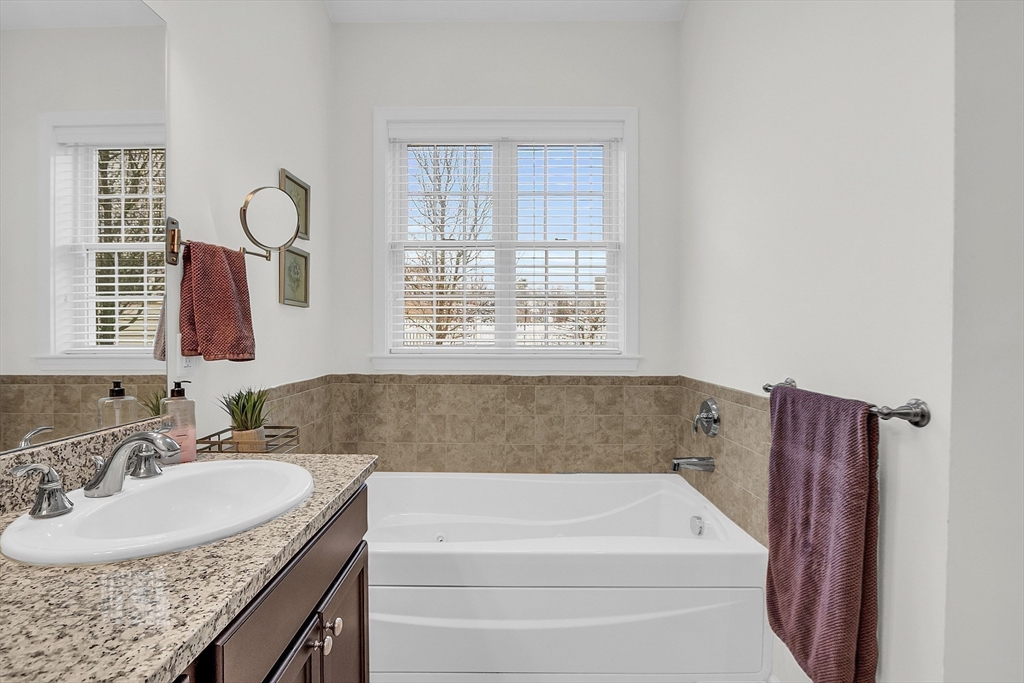 17 Barretts Road, Unit 17 Hudson, MA 01749 - Photo 26 of 42 Gallery Image 26