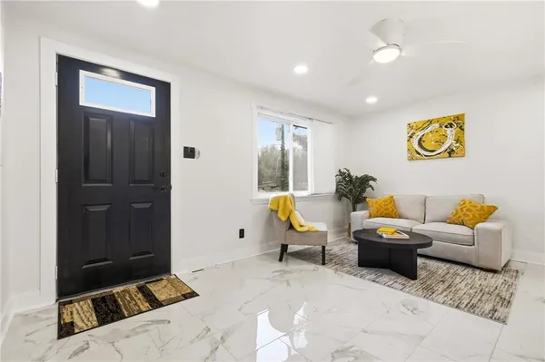 $164,900 | 512 Westinghouse Avenue, North Versailles, PA 15137