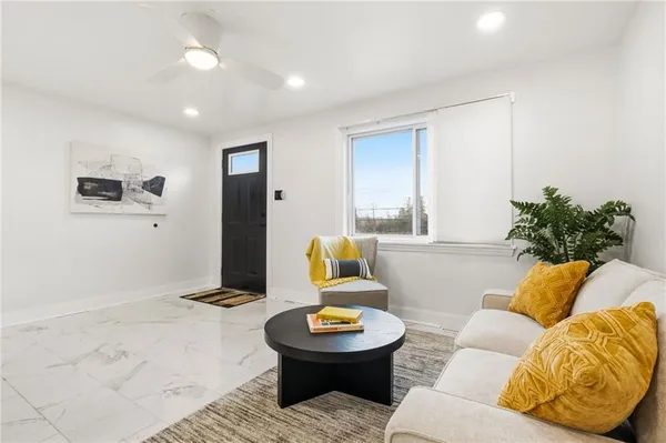 $164,900 | 512 Westinghouse Avenue, North Versailles, PA 15137