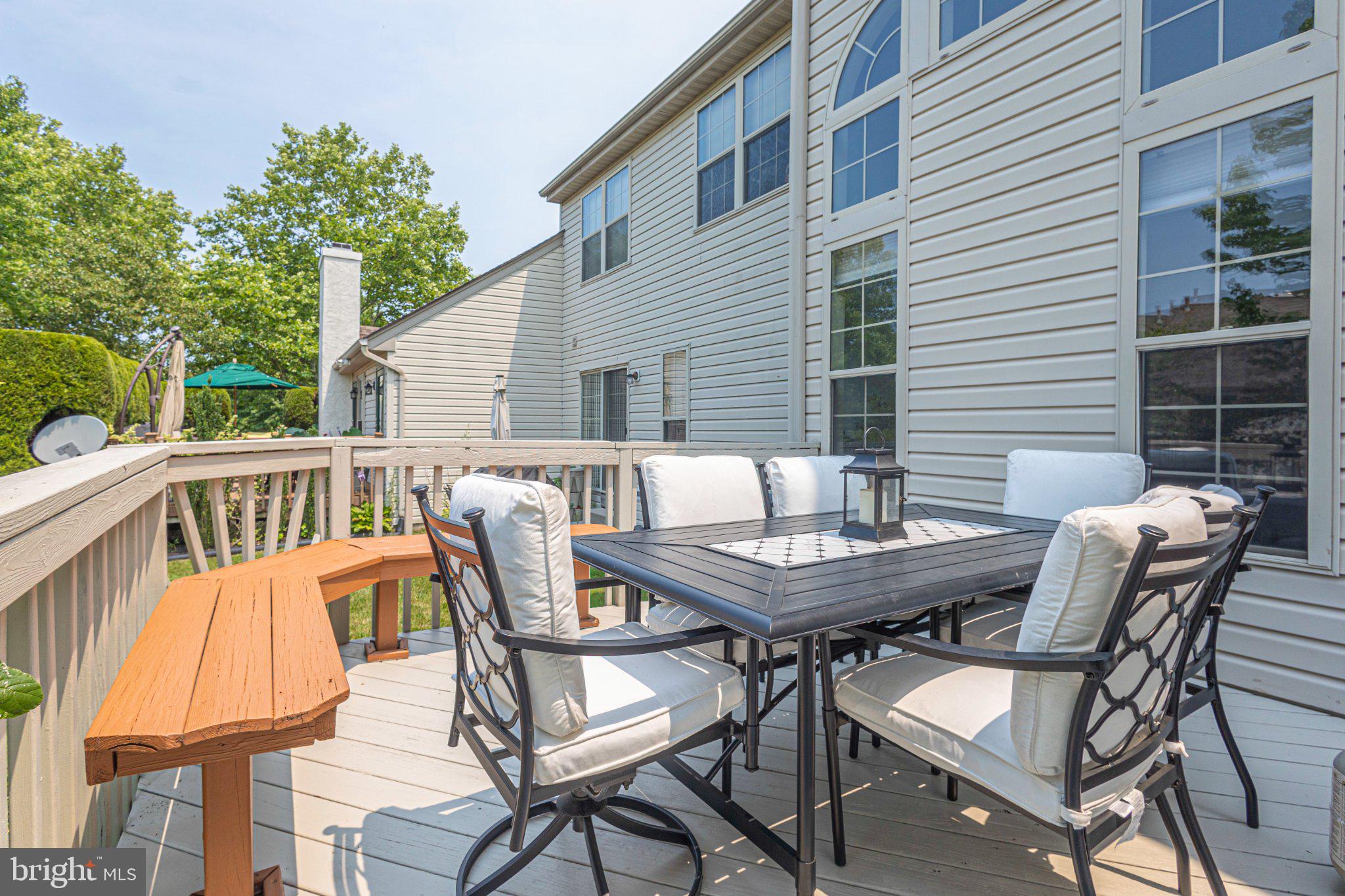 5086 Raintree Court Doylestown, PA 18902 - Photo 35 of 42 Built-in seating