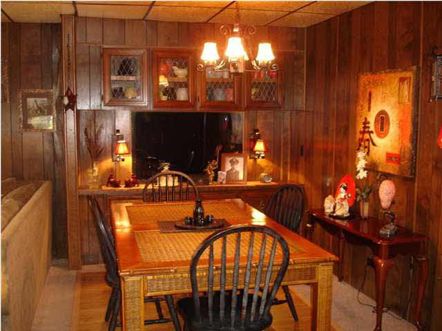 1411 Old Plank Road Newburgh, IN 47630 - Photo 3 of 14