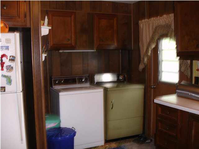 1411 Old Plank Road Newburgh, IN 47630 - Photo 5 of 14
