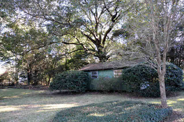 754 Hancock Road Fairhope, AL 36532 - Photo 29 of 32 Storage Building