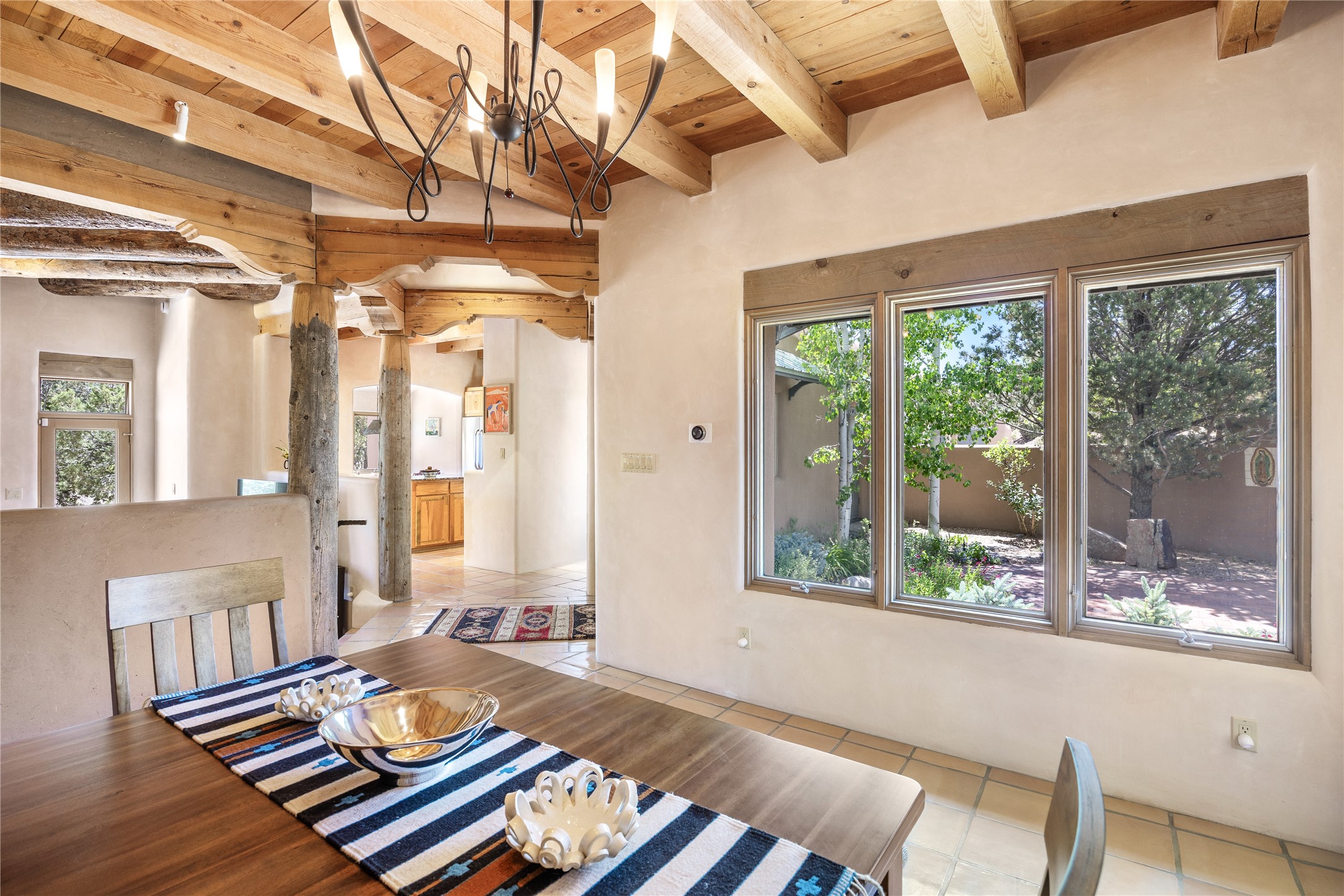 112 Coyote Ridge Trail Santa Fe, NM 87507 - Photo 18 of 54
Dining Room