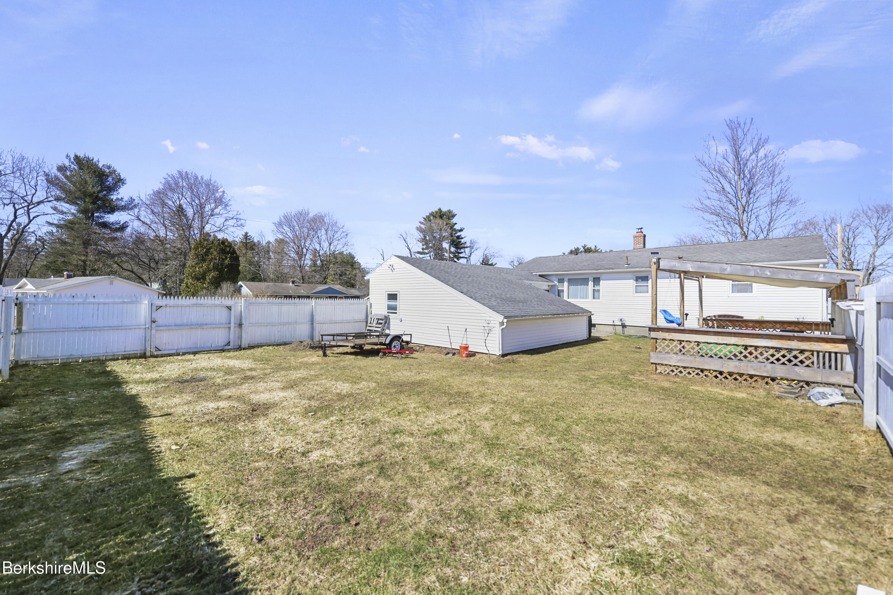 8 Alba Avenue Pittsfield, MA 01201 - Photo 35 of 36 Back Yard