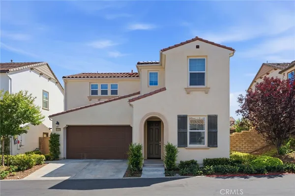 $959,900 | 24208 Via Perla, Valencia, CA 91354