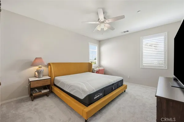 $959,900 | 24208 Via Perla, Valencia, CA 91354