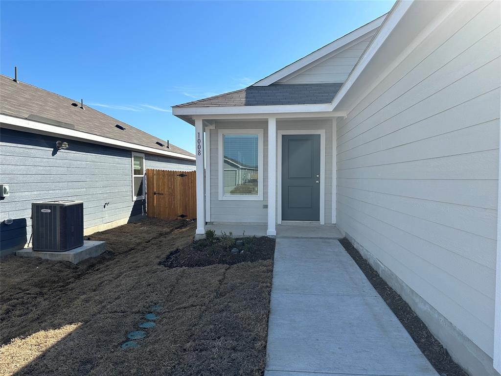 1008 Mountain Laurel Road Princeton, TX 75407 - Photo 4 of 21