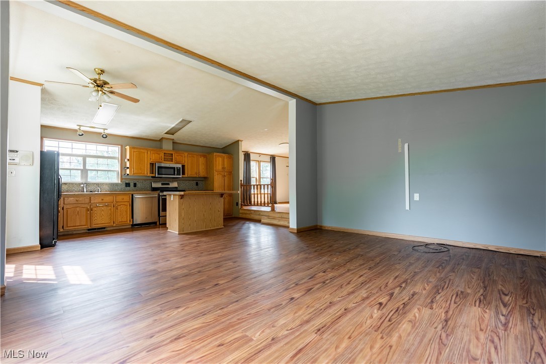 10621 Jones Road Diamond, OH 44412 - Photo 15 of 42 Gallery Image 15