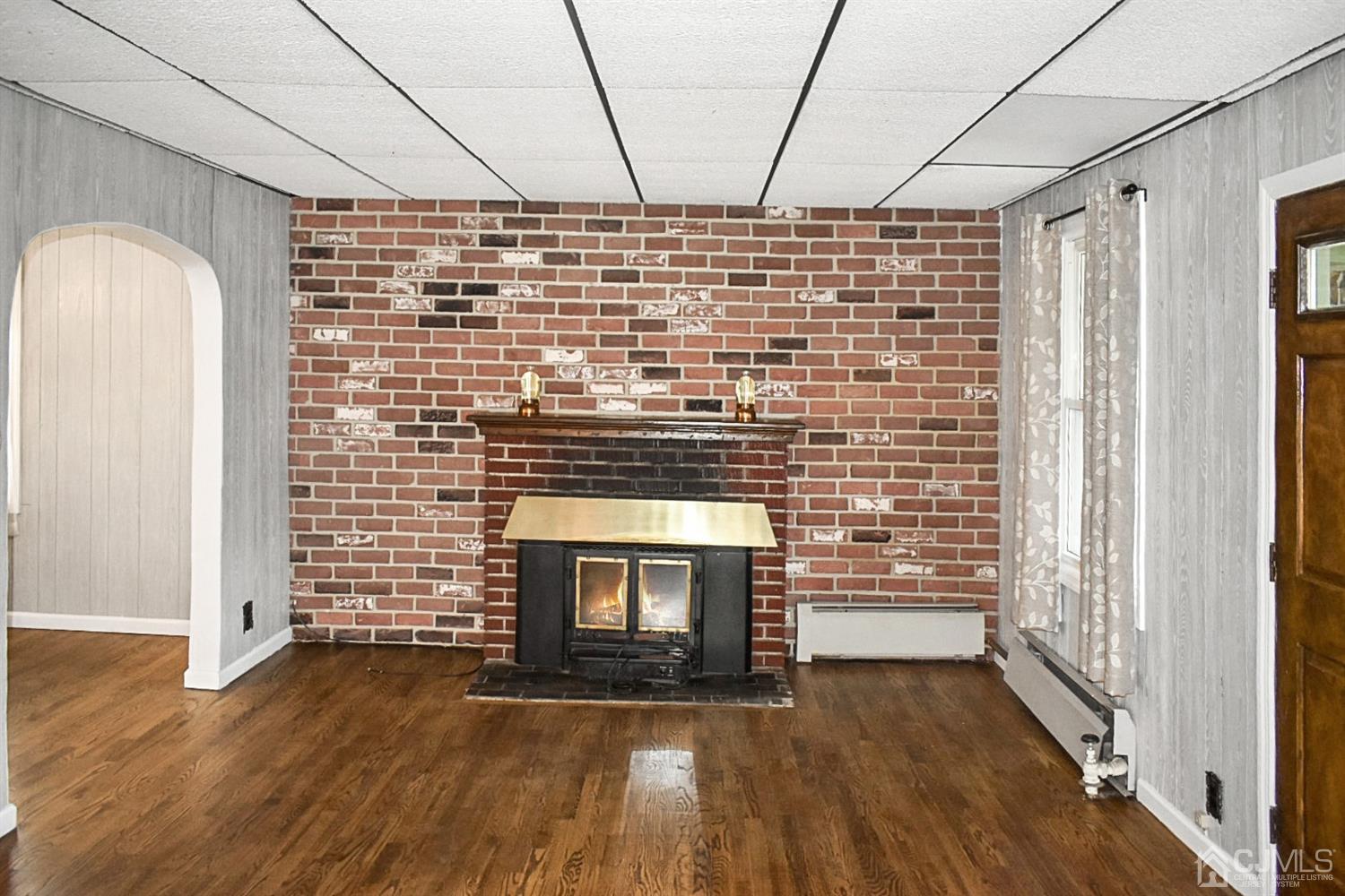 127 Livingston Road Linden, NJ 07036 - Photo 3 of 24 Gallery Image 3