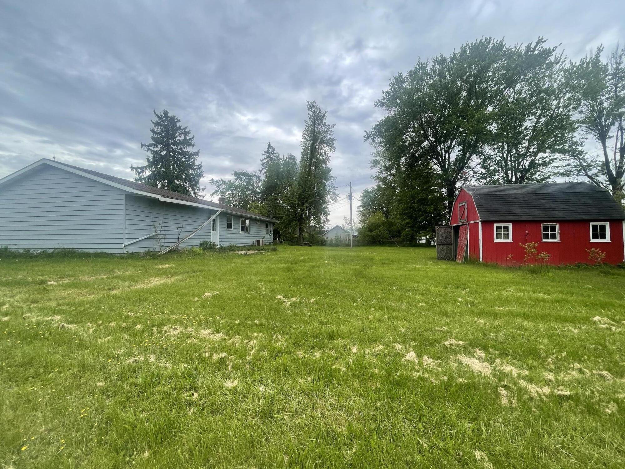 69300 Kessington Road Union, MI 49130 - Photo 2 of 21 Exterior Back