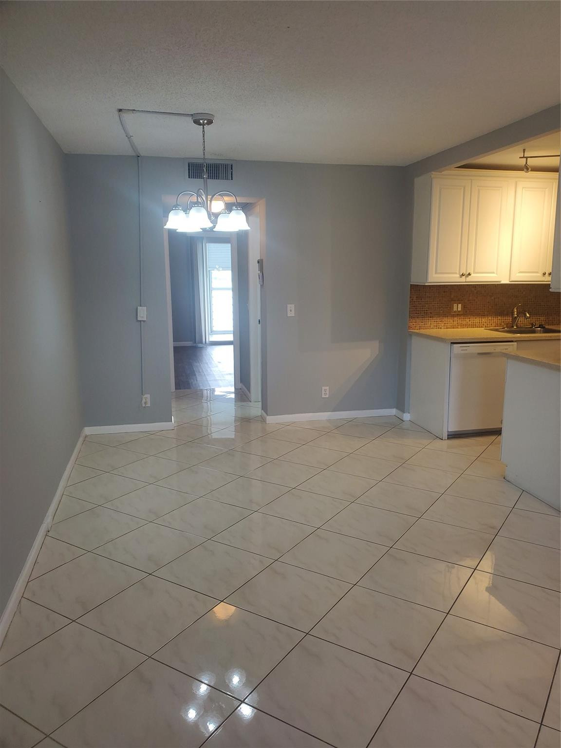 3031 Cornwall East, Unit 3031 Boca Raton, FL 33434 - Photo 4 of 25 Photo 4
