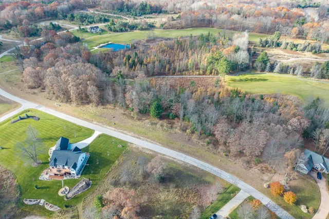 $90,000 | 6236 Dublin Drive, Unit 140, Stanwood, MI 49346