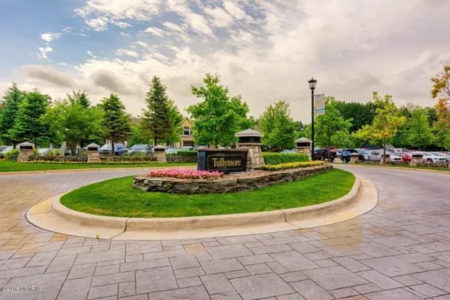 $90,000 | 6236 Dublin Drive, Unit 140, Stanwood, MI 49346