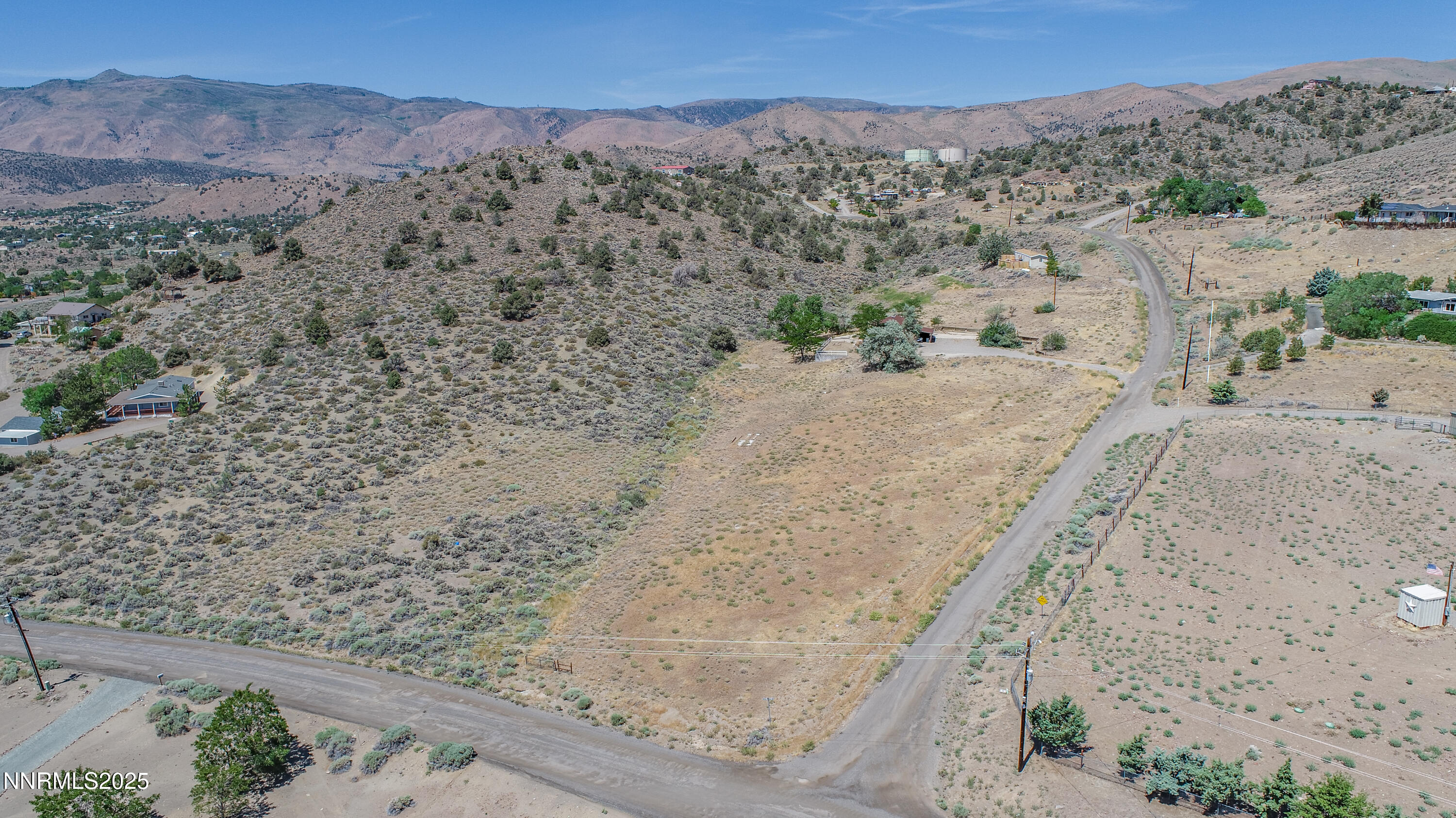 3955 Mica Court Topaz Ranch Estates, NV 89444 - Photo 10 of 26 a view of a dry yard with mountain