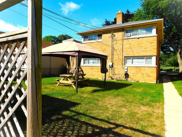 $249,900 | 3350 North 60th Street, Unit 3352, Milwaukee, WI 53216