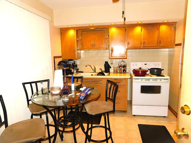 $249,900 | 3350 North 60th Street, Unit 3352, Milwaukee, WI 53216