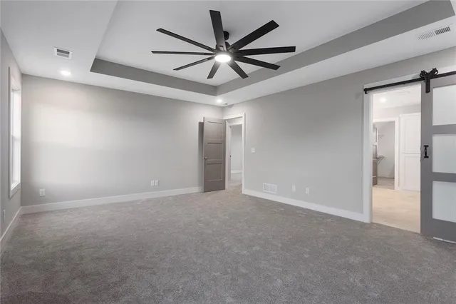 $594,900 | 820 Southeast Partridge Lane, Blue Springs, MO 64014