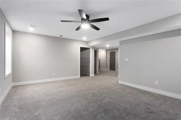 $589,900 | 820 Southeast Partridge Lane, Blue Springs, MO 64014