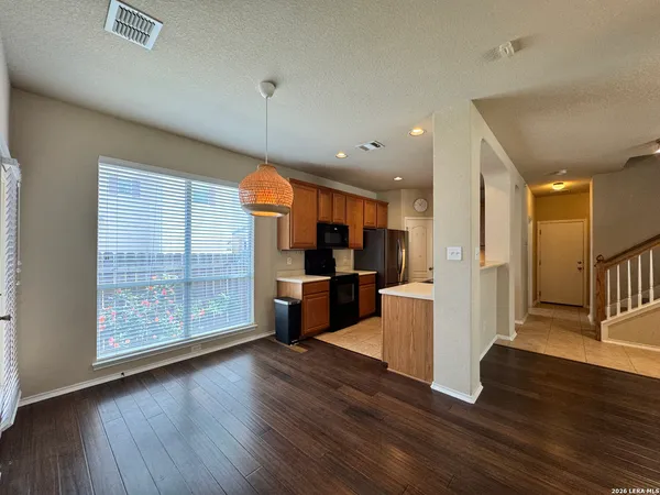 $1,900 | 12416 Abbey Park, San Antonio, TX 78249