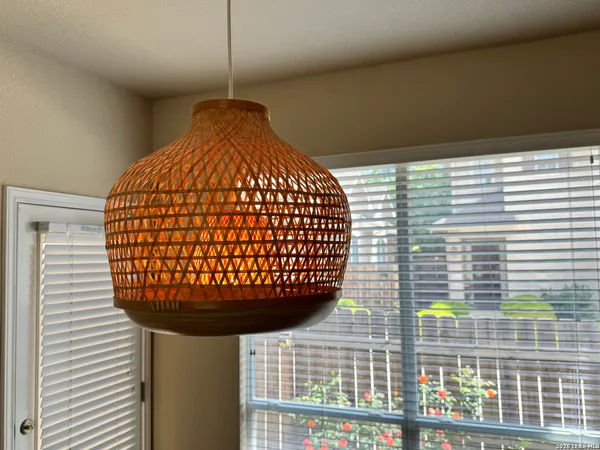 $1,900 | 12416 Abbey Park, San Antonio, TX 78249