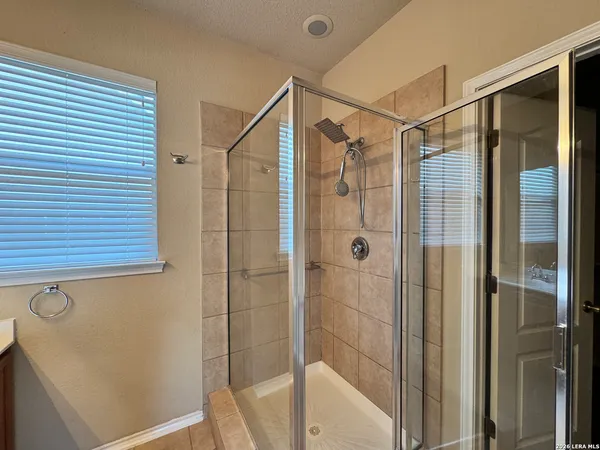 $1,900 | 12416 Abbey Park, San Antonio, TX 78249