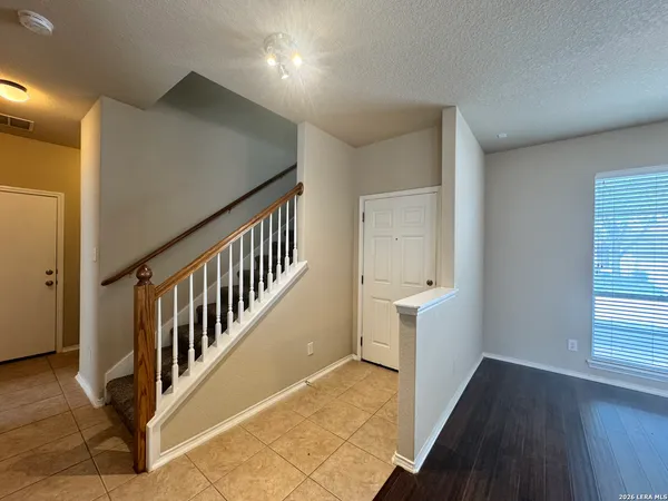 $1,900 | 12416 Abbey Park, San Antonio, TX 78249