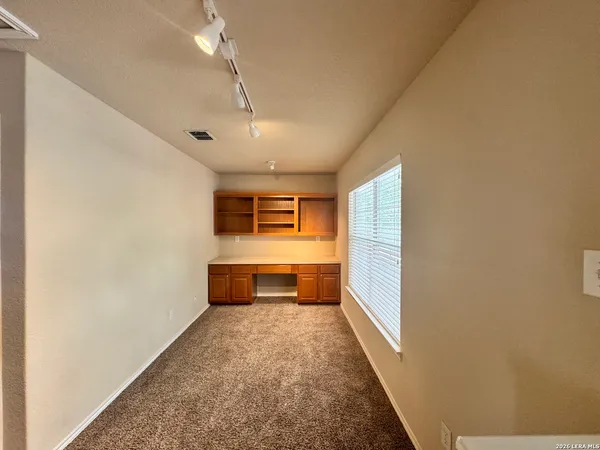 $1,900 | 12416 Abbey Park, San Antonio, TX 78249