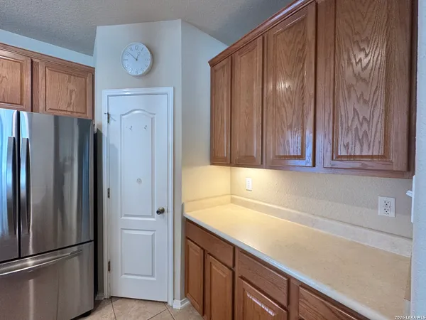 $1,900 | 12416 Abbey Park, San Antonio, TX 78249