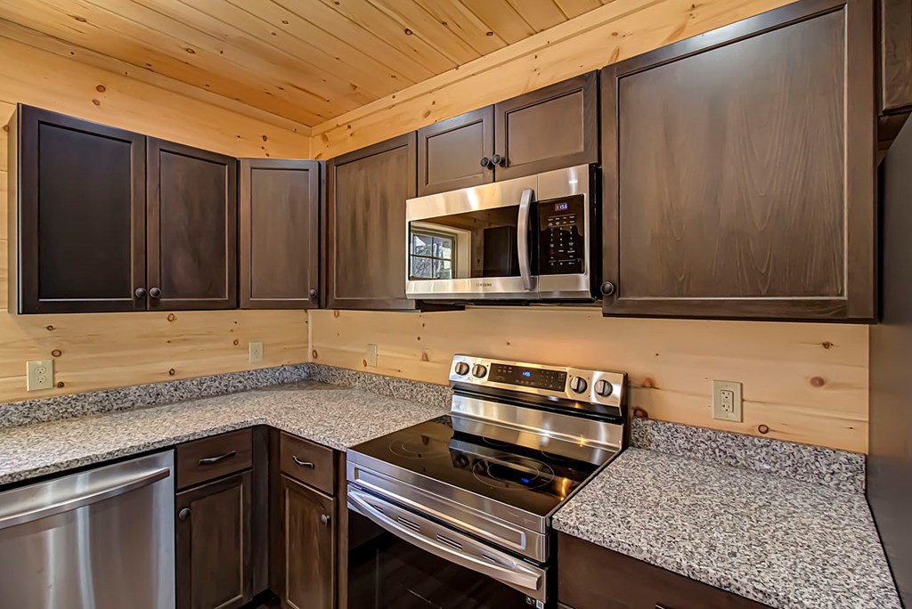 4270 Boogertown Road Sevierville, TN 37876 - Photo 7 of 49 Gallery Image 7
