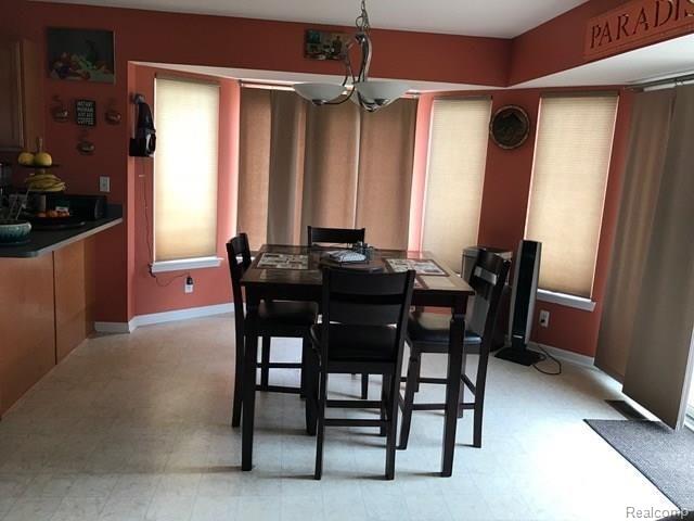23420 Crescent Ridge Drive New Boston, MI 48164 - Photo 6 of 21