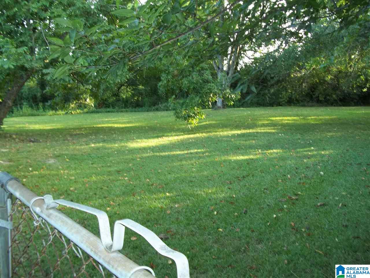 301 Sunhill Road Northwest Birmingham, AL 35215 - Photo 3 of 6